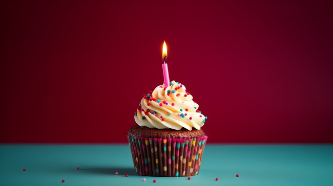 纸杯裱花生日蛋糕图片