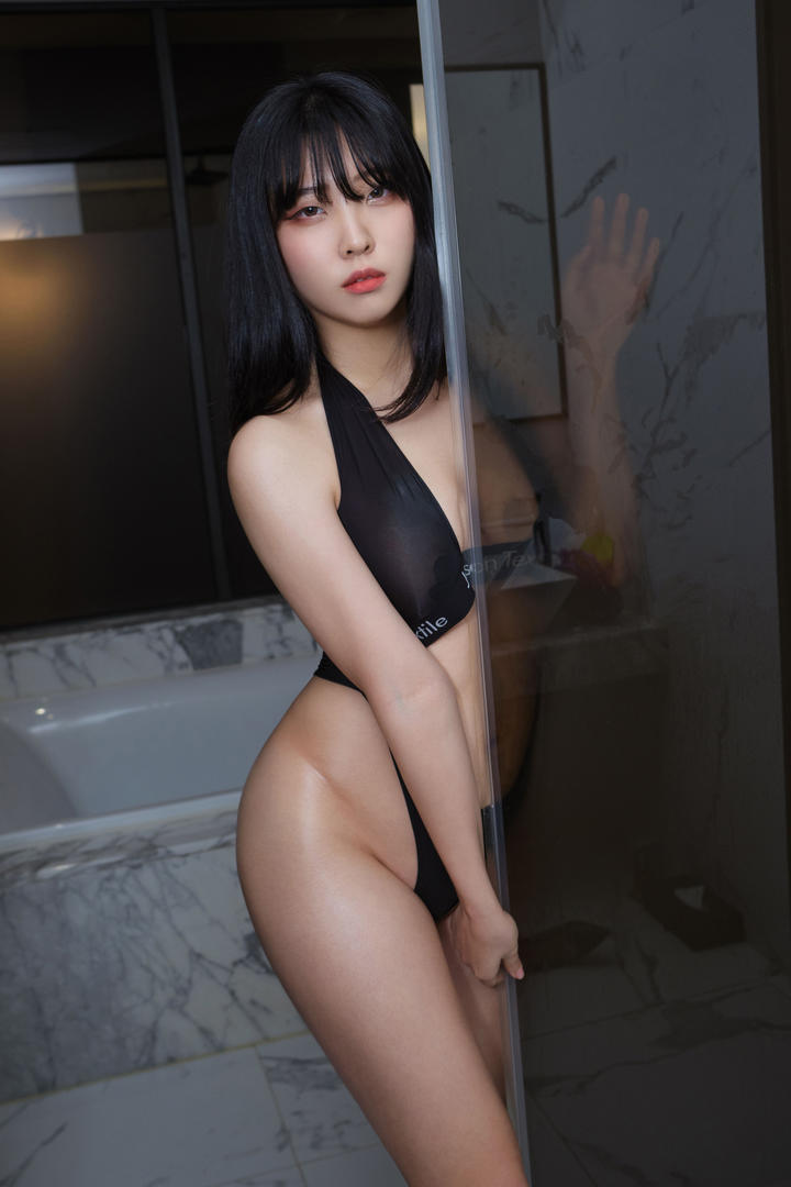 浴室里的极品身材韩国美女尤物销魂美女图库