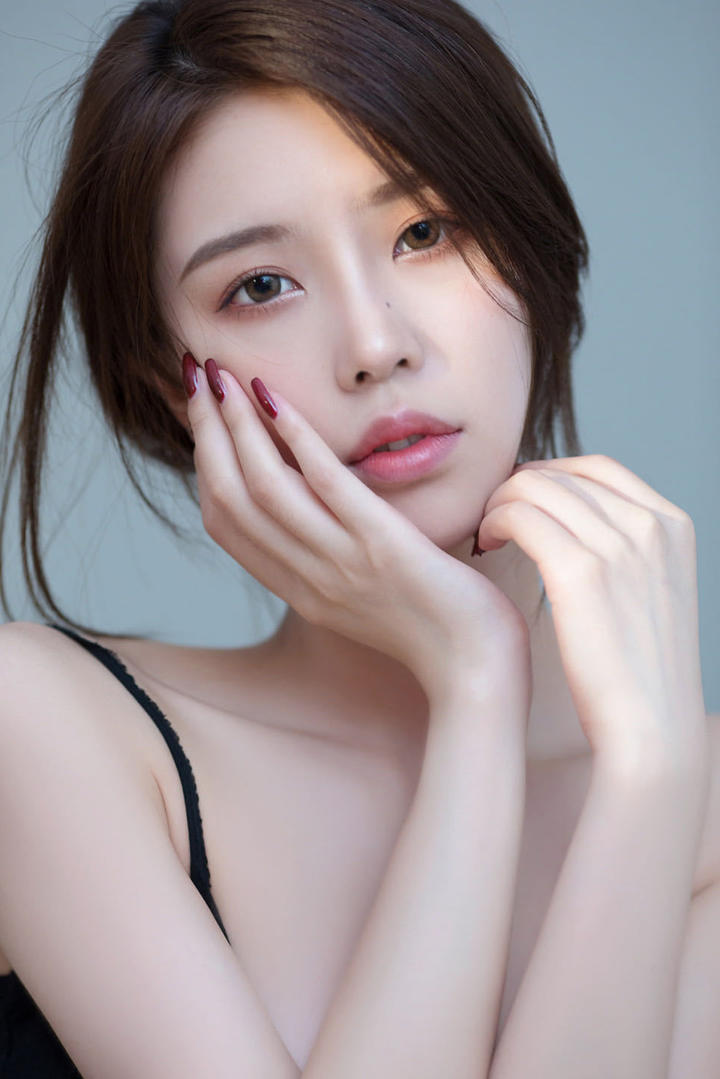 超高清国内性感漂亮的气质女神高清图片