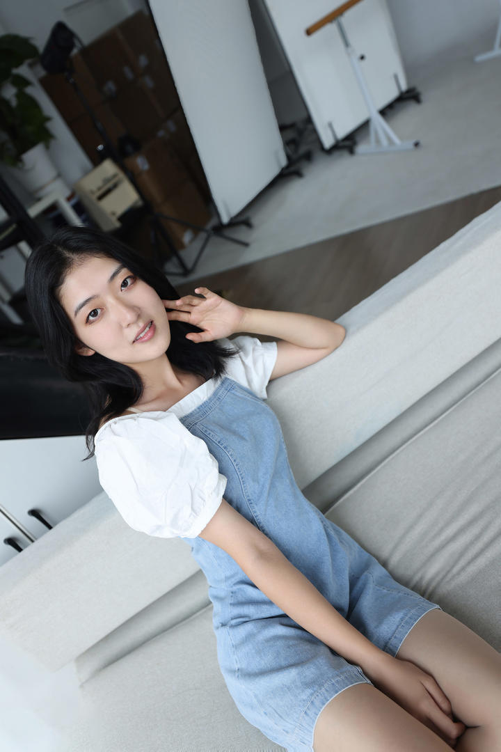 女大学生帆帆高清素颜美女写真图片