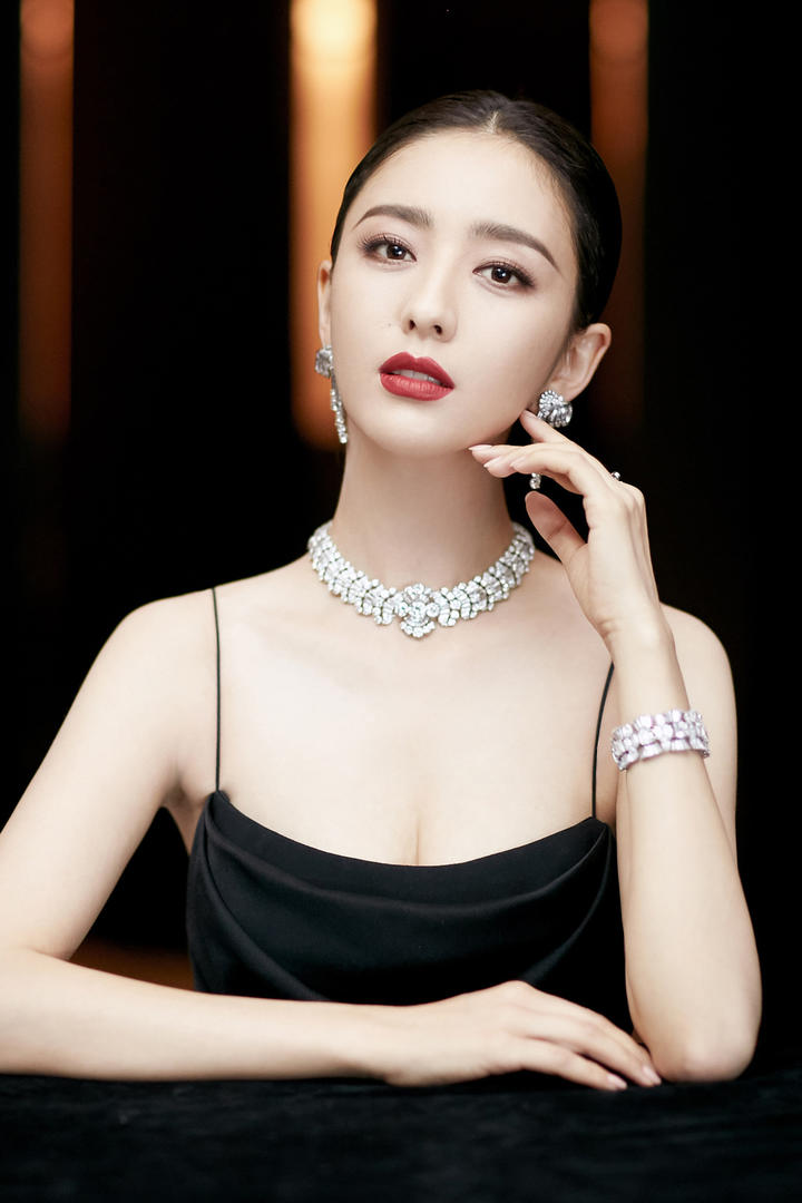 极品气质女神佟丽娅美女明星图片大全