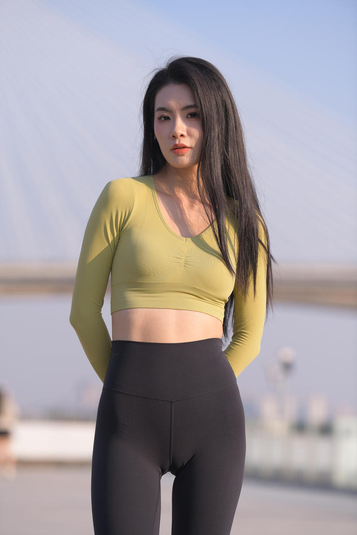 久久国产精品自拍瑜伽美妇素颜系列