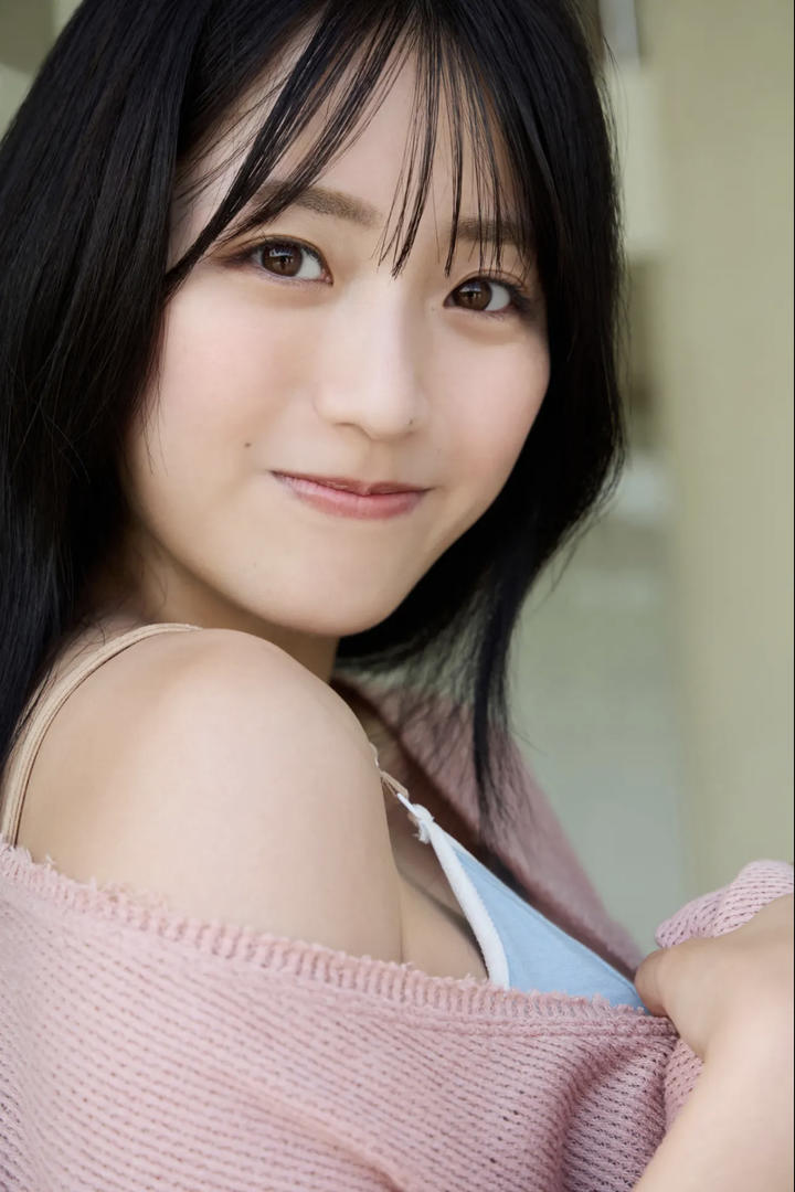 含羞草日本清纯可爱女生自拍无码下载
