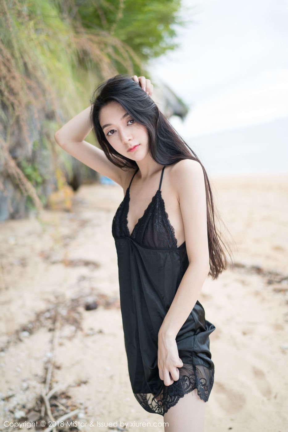 魅妍社性感女神Angela小热巴学生装沙滩制服诱惑甲米旅拍