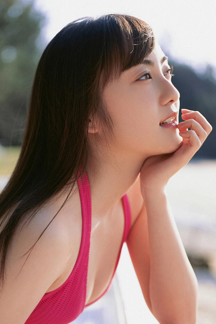 日本美女比基尼写真人体摄影图片