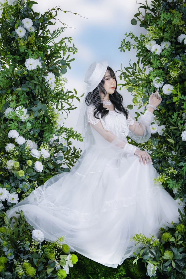 一个人婚纱写真摄影图片