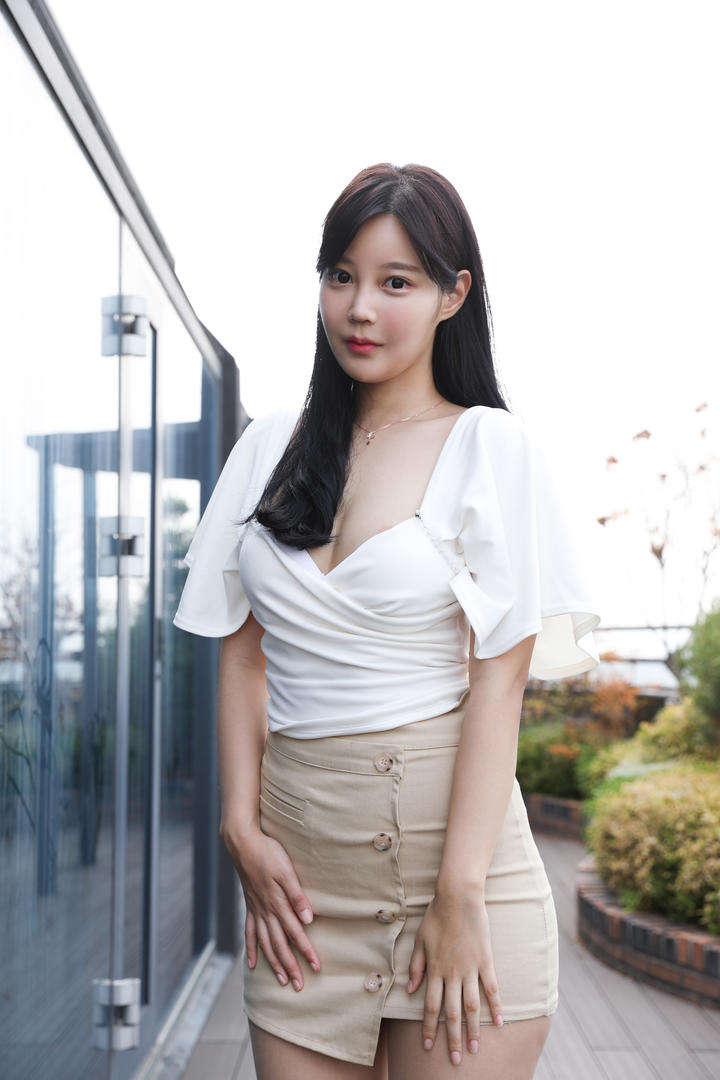 超短裙美女空姐街拍极品美女图片