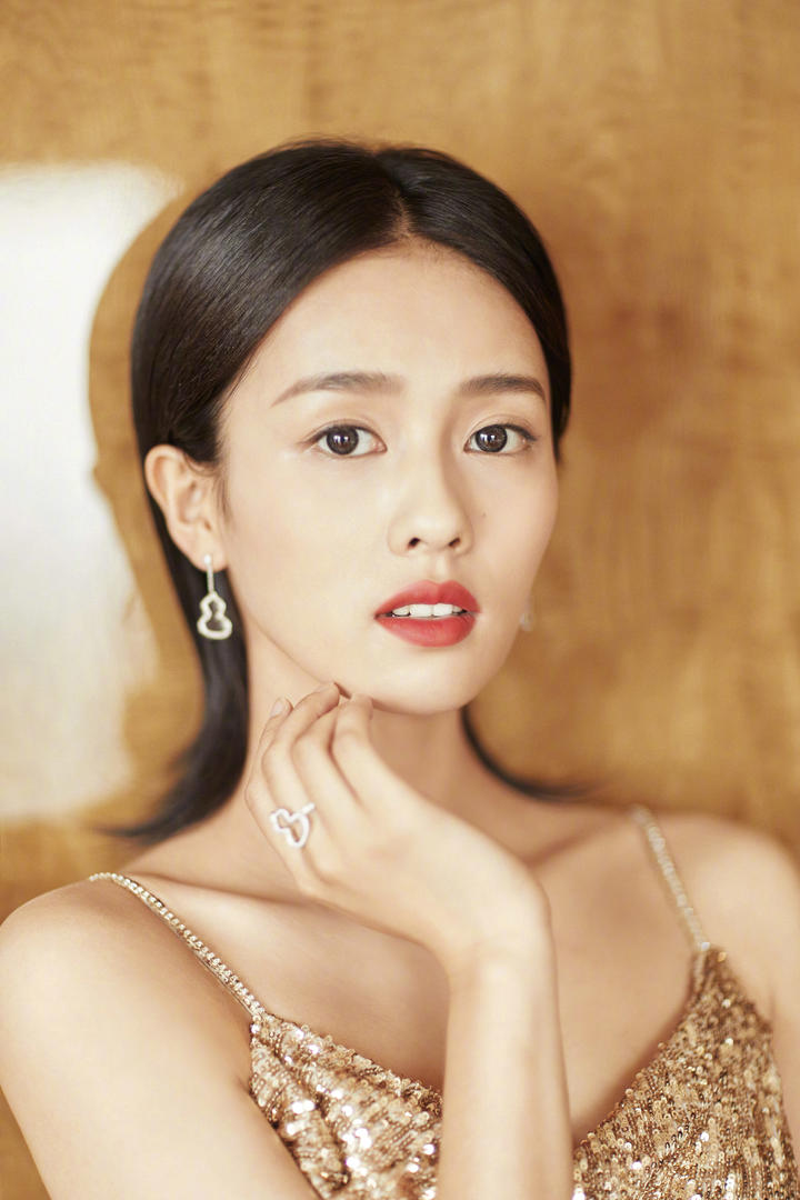 中国美女明星白鹿时尚写真图片