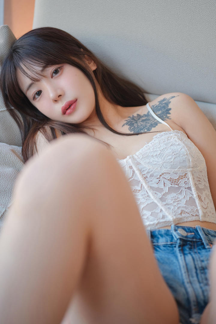 韩国精品纹身小姐姐个人私房照写真图片