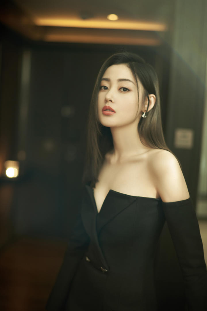 亚洲美女明星高清美照