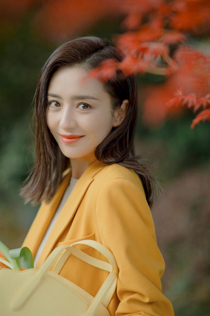 清纯甜美美女明星佟丽娅气质美女写真图片
