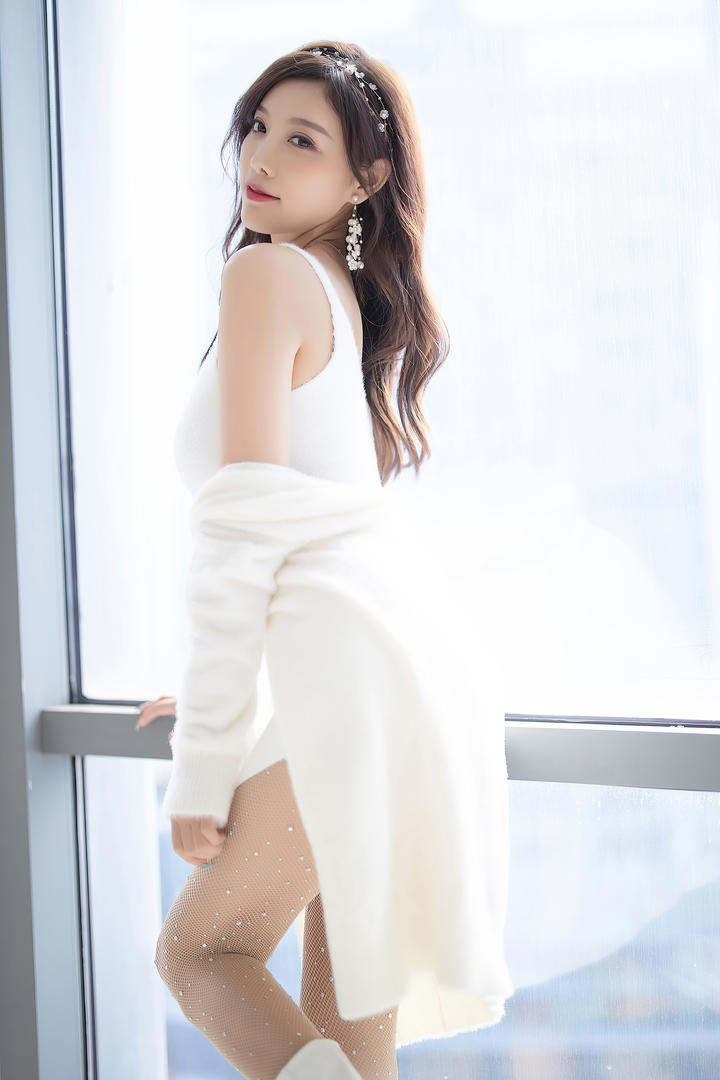 尤果网美女模特大胆写真图片