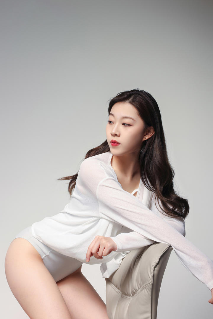 身体柔软的美女瑜伽老师高清人体艺术摄影写真图片