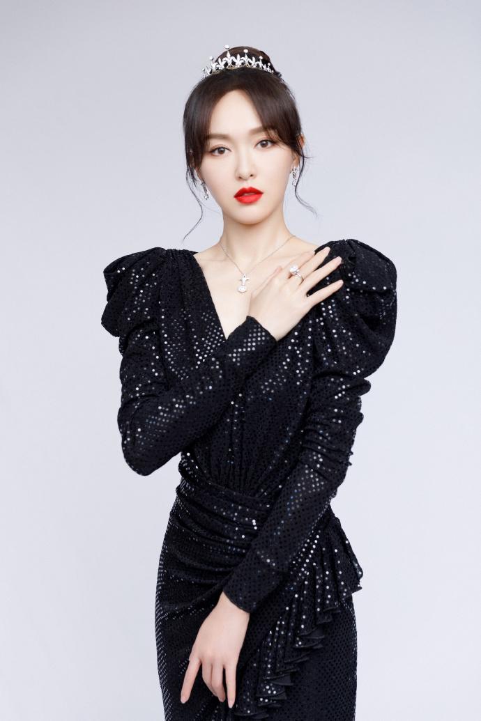 高清美女明星图片性感女神唐嫣图片