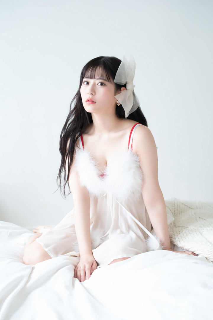 薄纱丝滑睡衣诱惑日系少女暖暖国语高清免费观看