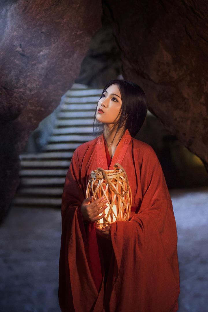 中国唯美古典古装美女艺术写真图片大全