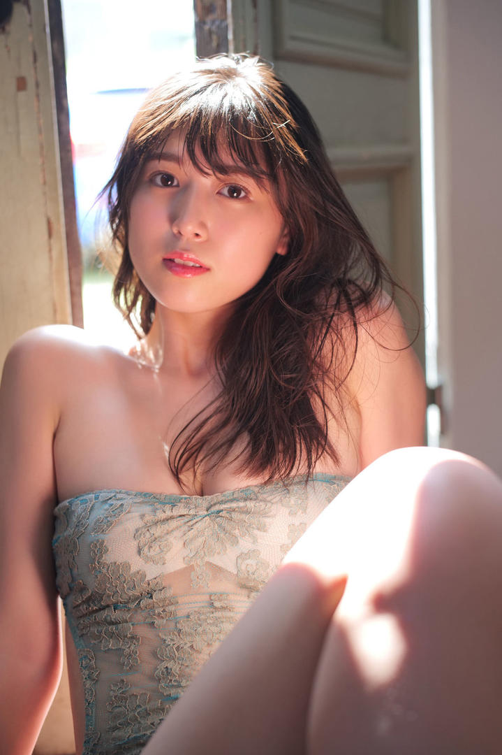 日本性感风韵女神可可西里大但人文艺术图片