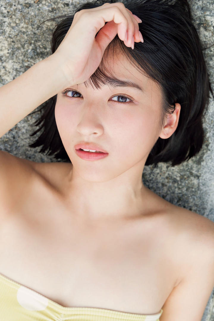 日本短发美女图片