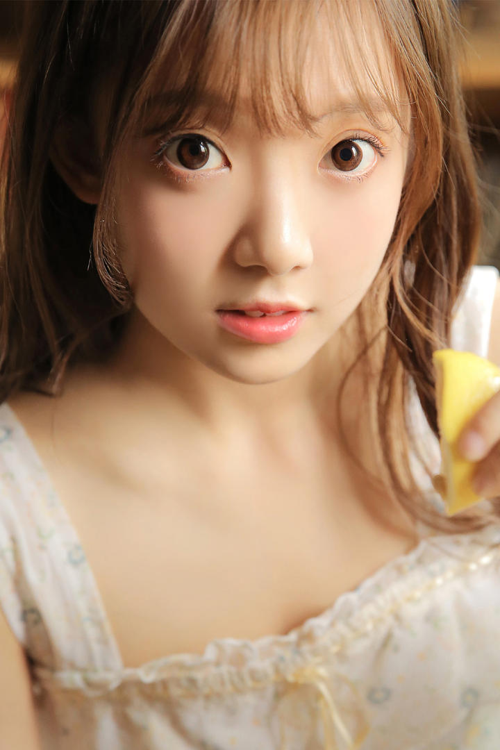 日本学生妹小美女图片