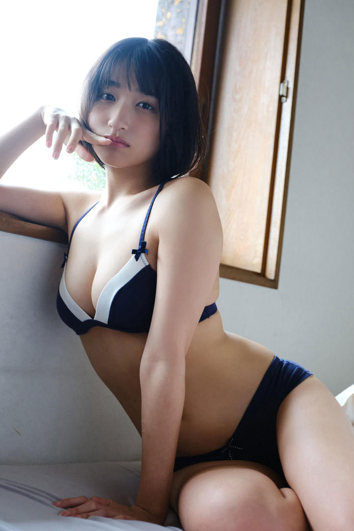 日本内衣美女精品写真艺术照片在线下载