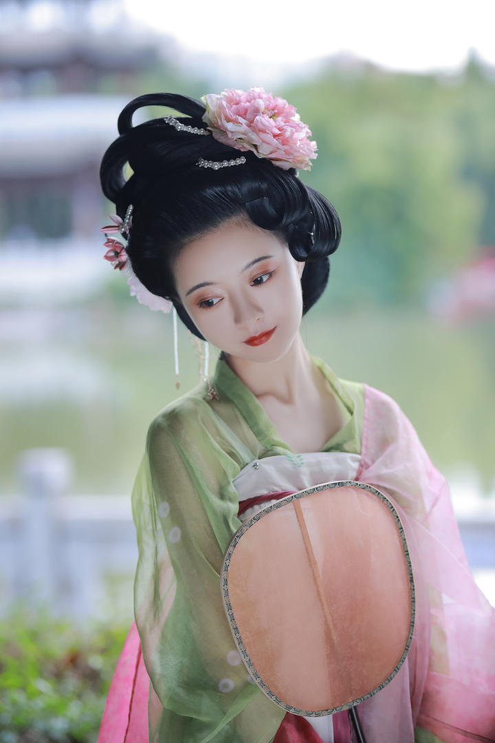 超好看的古典古装汉服美女唯美写真图片