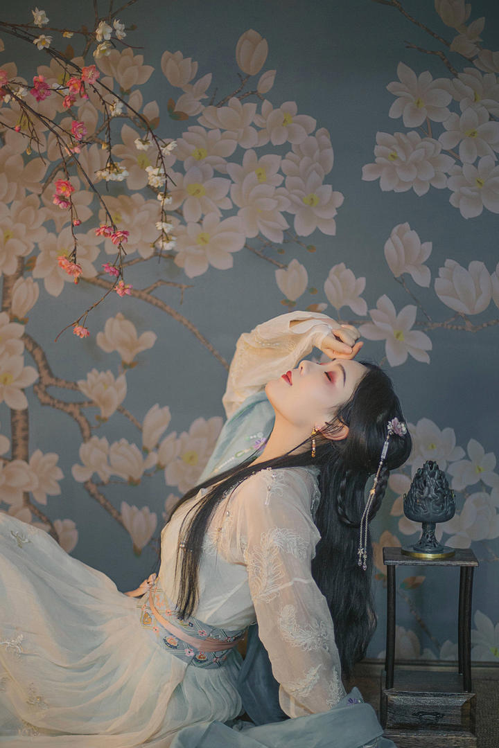 古装汉服小姐姐古装美女写真摄影图片
