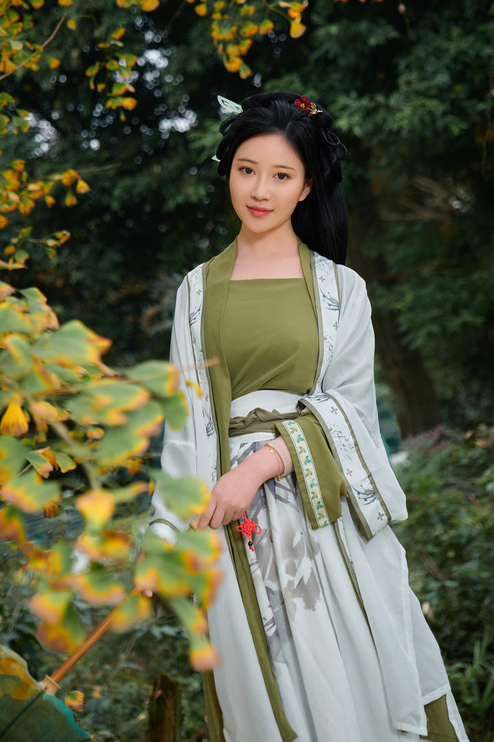 中国古风汉服美女唯美艺术摄影图片