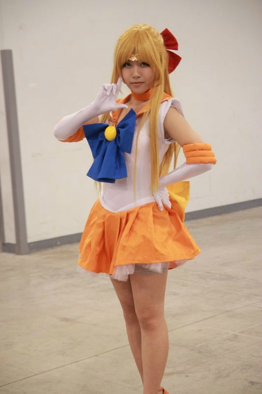 甜美萌妹纸神cos动漫美女