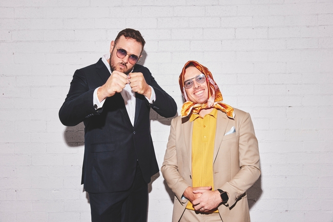 搞怪喜剧帅哥写真图片