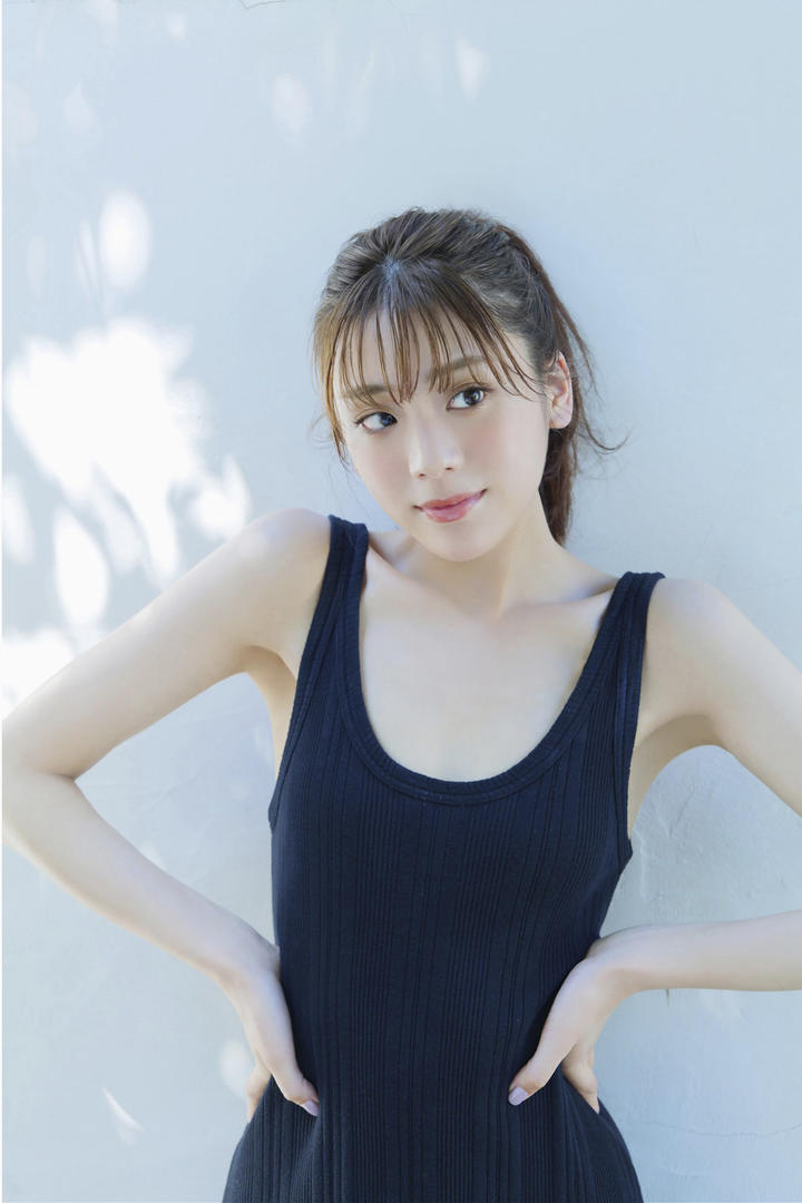 可爱俏皮的日本养眼美女个人写真照片