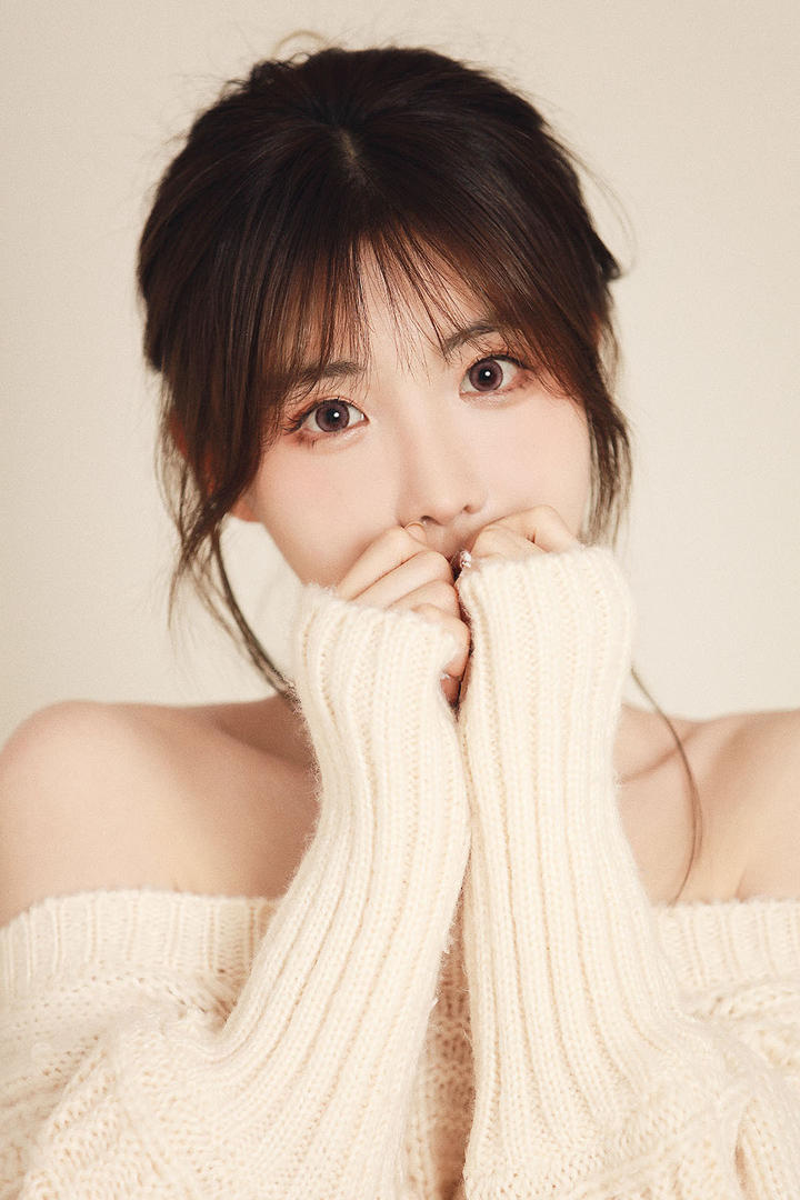 4K高清可爱的清纯美女图片