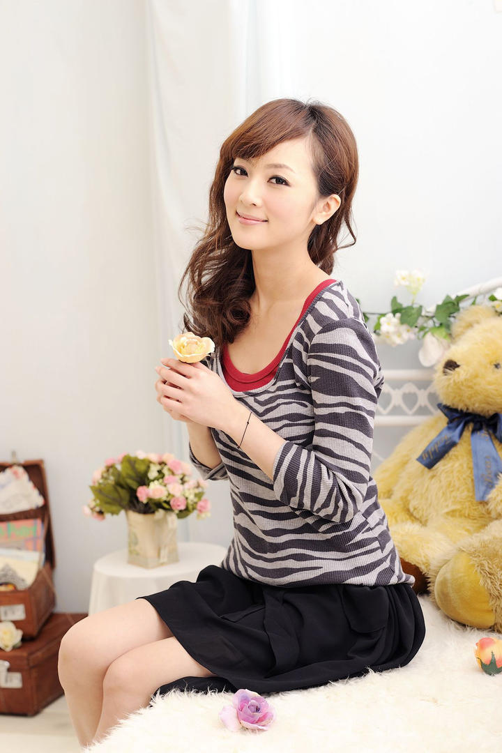 台湾果果MM生活照高清