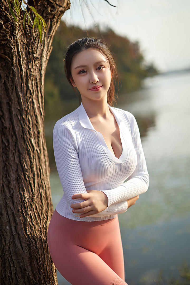 mm131美女图片清纯紧身裤美女高清图片下载