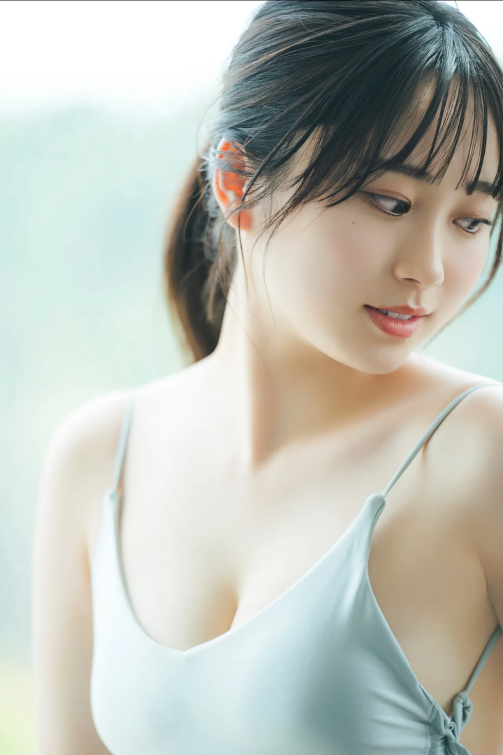 日本嫩白少女写真图片