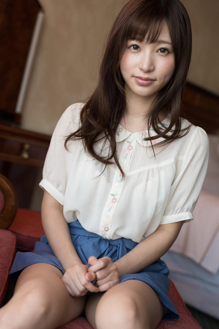 清纯日本美女Graphis素人模特美图
