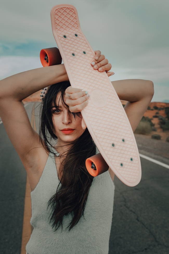 唯美运动风美女人体写真图片