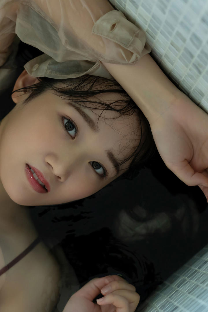 国产一区美女浴室写真