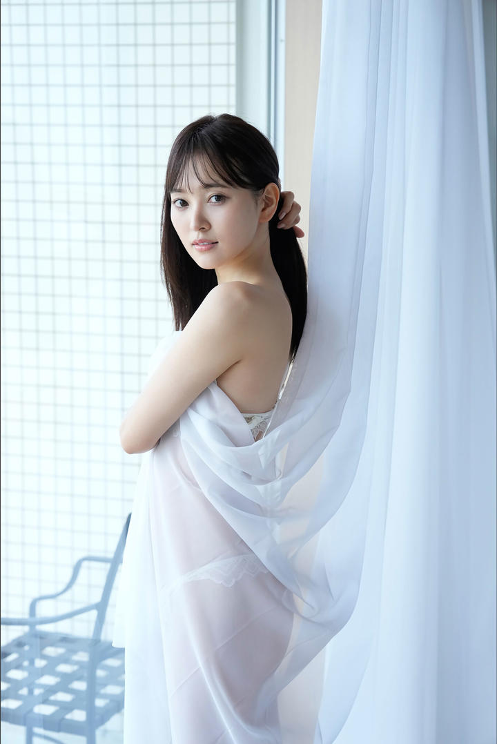 高清御姐半裸写真