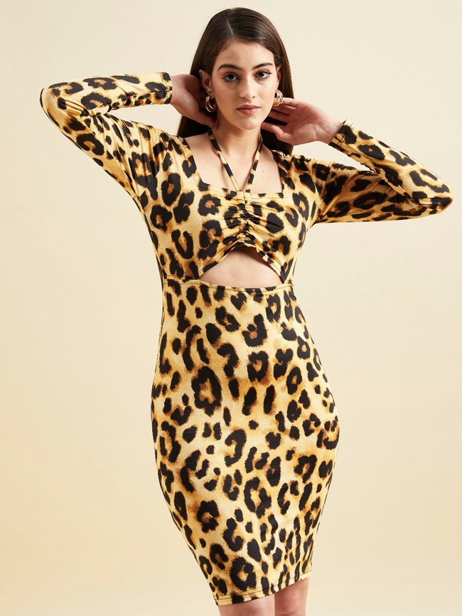 婀娜多姿性感豹纹装美女人体写真图片