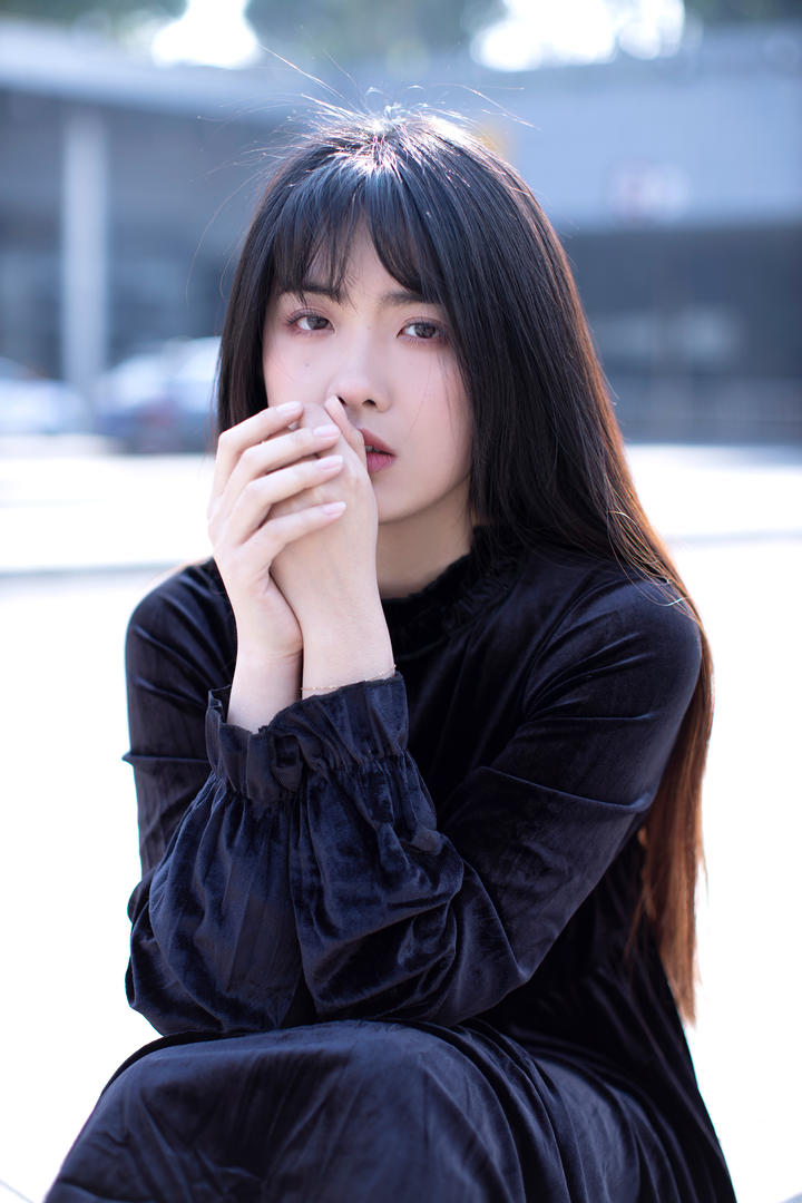 清纯文艺气质美女女生高清摄影套图免费下载