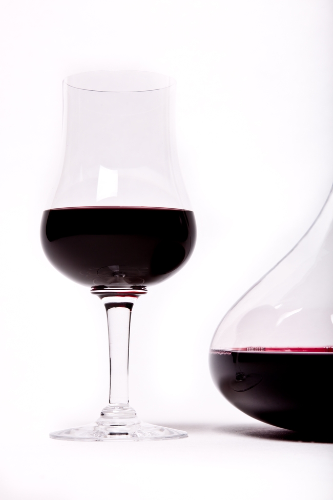 葡萄酒酒杯醒酒器图片