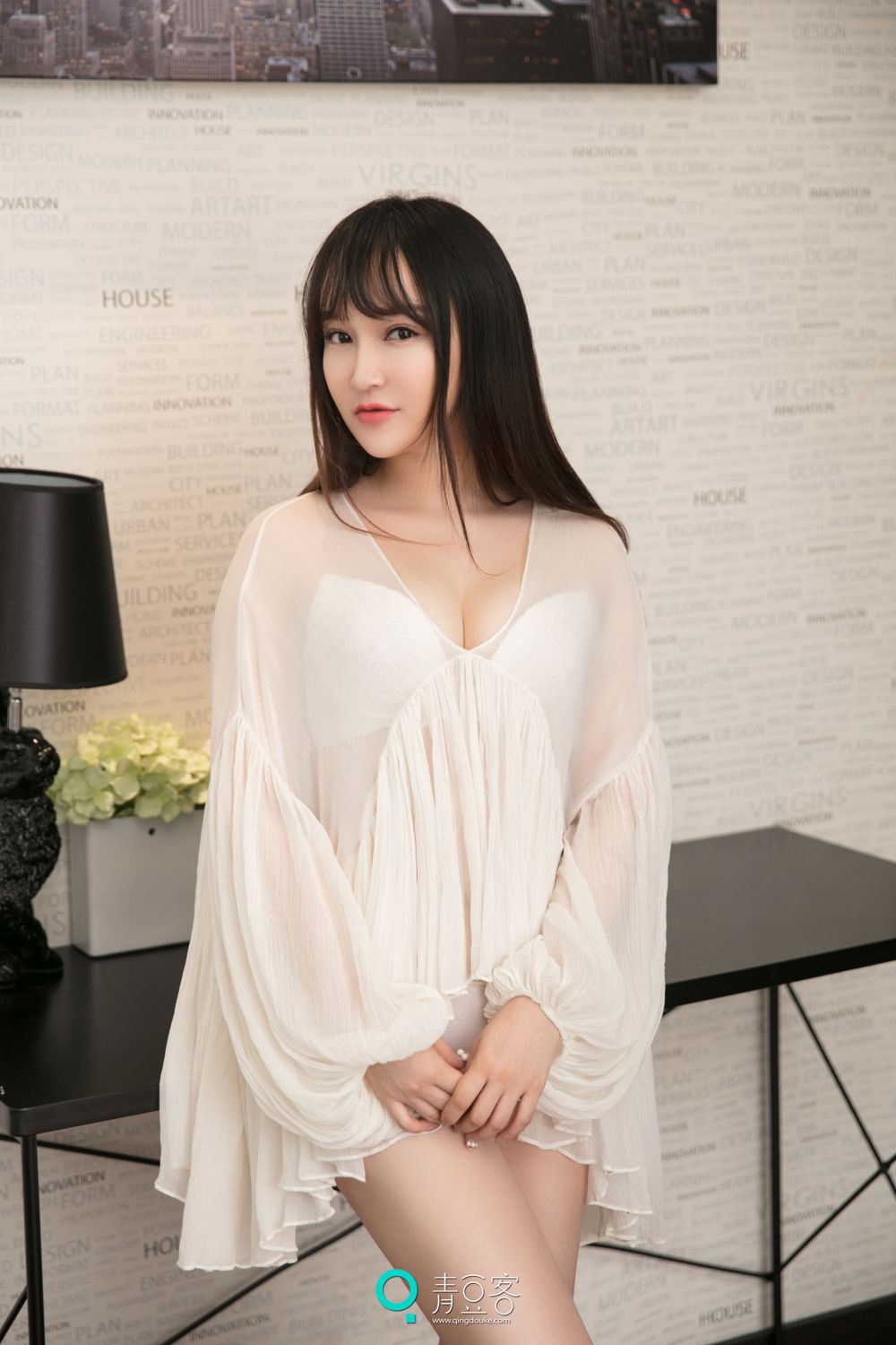 青豆客美女模特吴娇内衣女仆装制服诱惑
