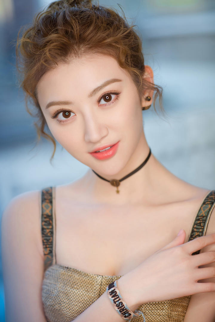 大眼睛美女明星景甜图片