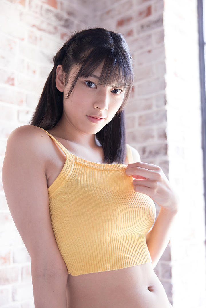高清日本内衣美女清纯套图