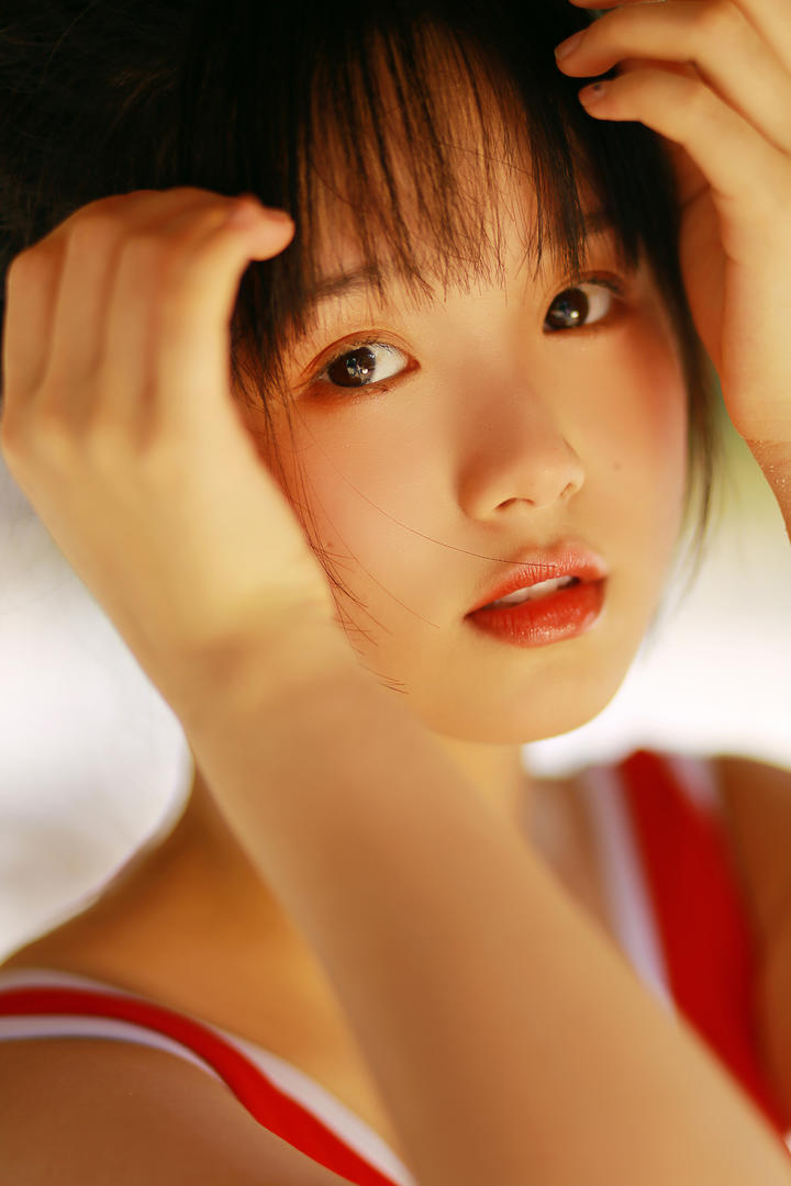 超清晰中国清纯学生妹特写图片