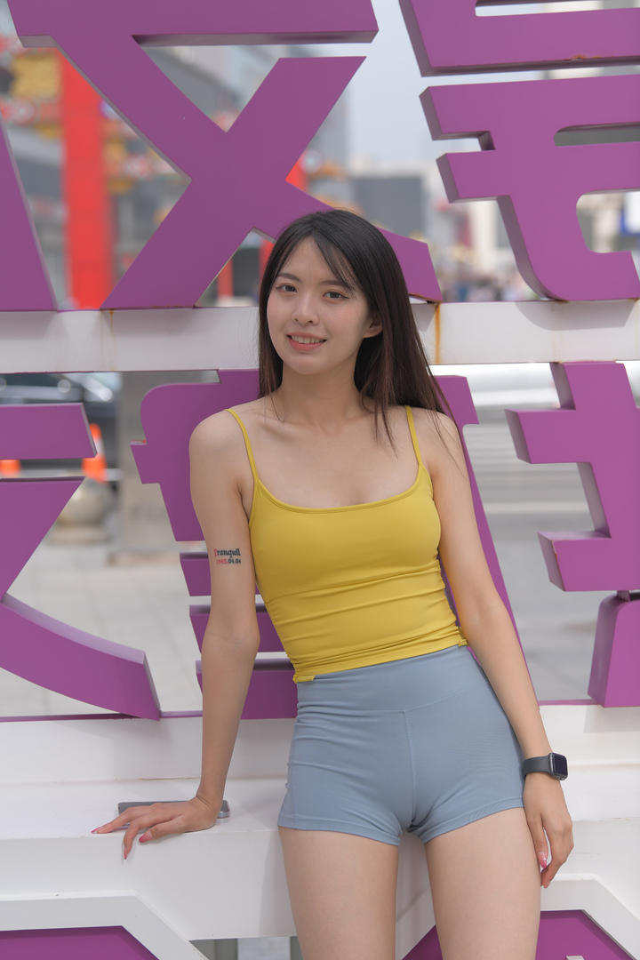 瑜伽鲍沟大户型美女高清图片大全