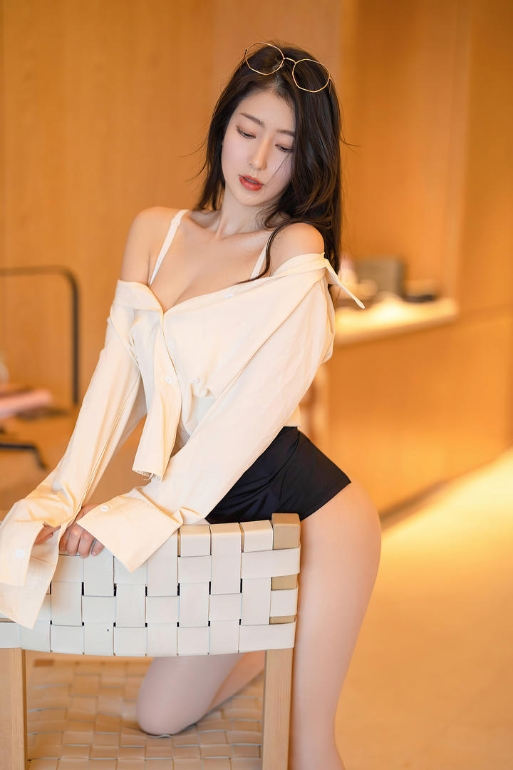 精品国产91时尚女生私房写真性感图片下载