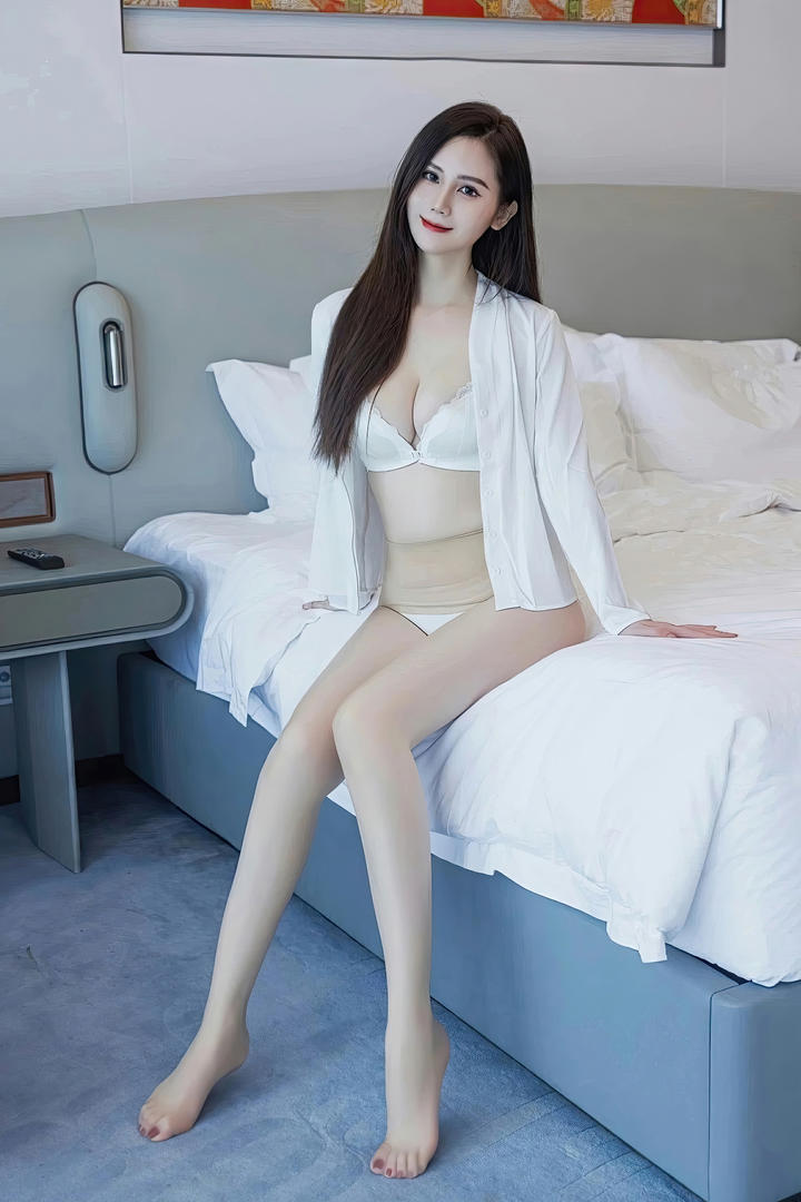 国产极品美女白领SISY思酒店高清无码私拍图片