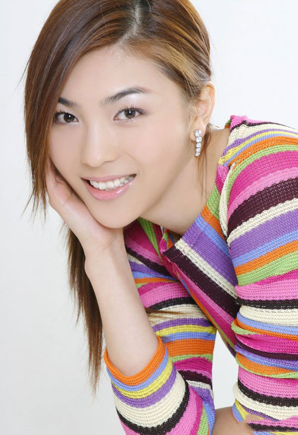 绝色美女性感写真 嘴唇很诱人