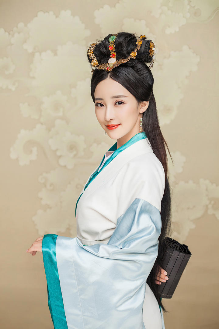 唯美古典古装汉服美女艺术摄影写真图片